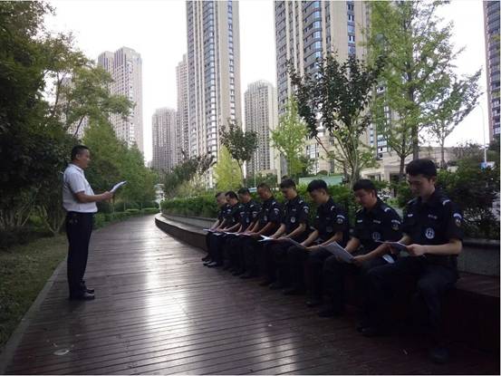 長沙紅光保安服務(wù)有限公司,長沙安保服務(wù),長沙安全服務(wù),長沙非武裝押運,勞務(wù)派遣服務(wù) 長沙紅光保安服務(wù)有限公司,長沙安保服務(wù),長沙安全服務(wù),長沙非武裝押運,勞務(wù)派遣服務(wù)