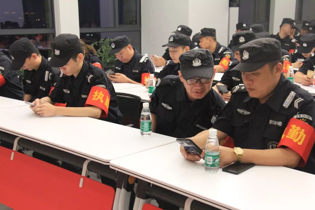 長沙紅光保安服務(wù)有限公司,長沙安保服務(wù),長沙安全服務(wù),長沙非武裝押運(yùn),勞務(wù)派遣服務(wù)