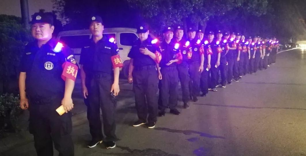 長沙紅光保安服務(wù)有限公司,長沙安保服務(wù),長沙安全服務(wù),長沙非武裝押運(yùn),勞務(wù)派遣服務(wù)