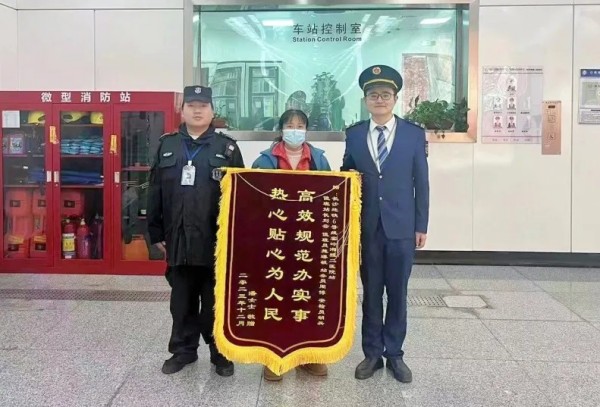 長沙紅光保安服務(wù)有限公司,長沙安保服務(wù),長沙安全服務(wù),長沙非武裝押運,勞務(wù)派遣服務(wù)