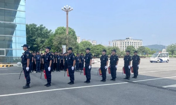 長(zhǎng)沙紅光保安服務(wù)有限公司,長(zhǎng)沙安保服務(wù),長(zhǎng)沙安全服務(wù),長(zhǎng)沙非武裝押運(yùn),勞務(wù)派遣服務(wù)